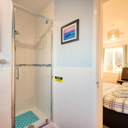 1 Bed In Filey 77709