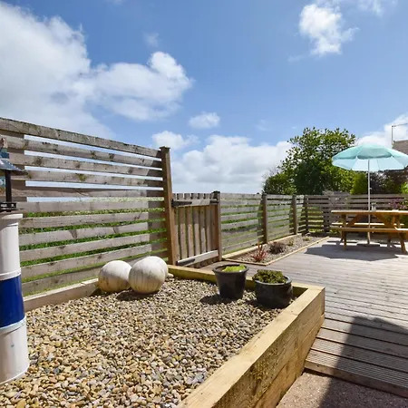 1 Bed In Filey 77709 * Ханманби